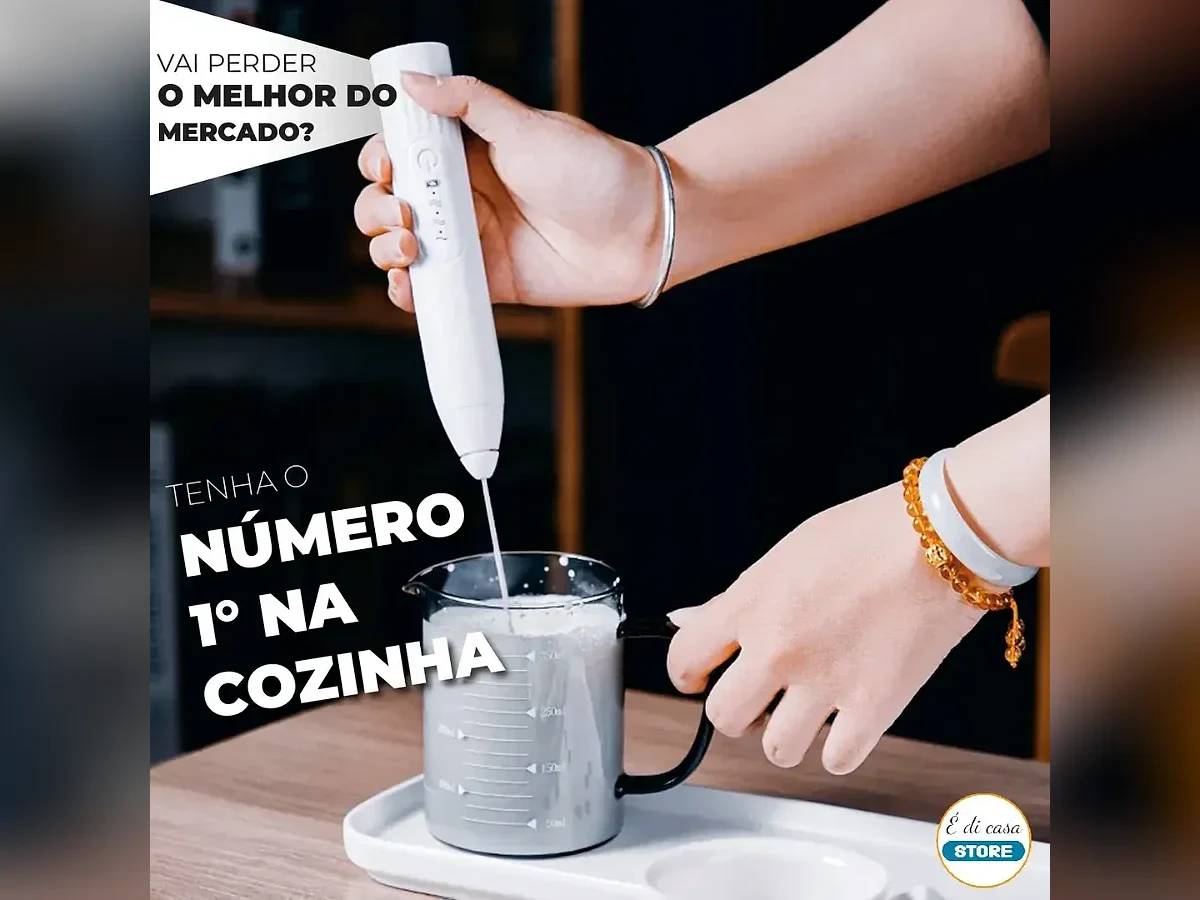 Mini mixer elétrico em uso